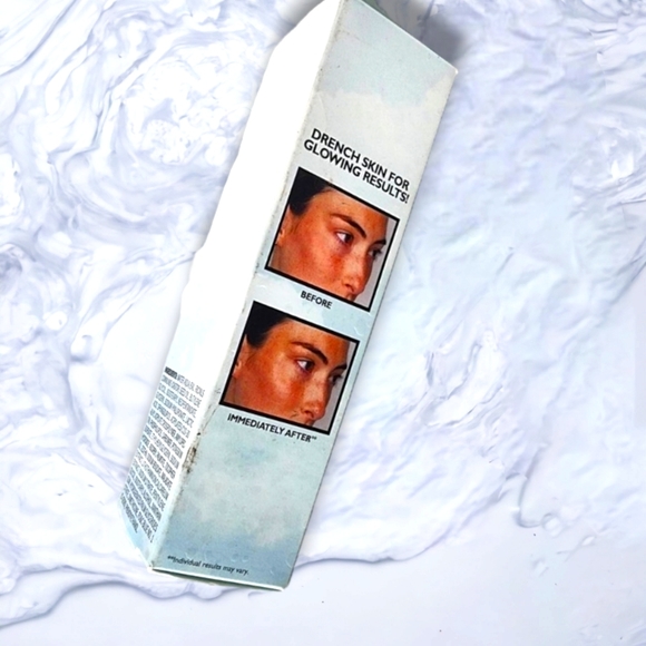 Peter Thomas Roth Water Drench Hyaluronic Glow Serum - Picture 3 of 5